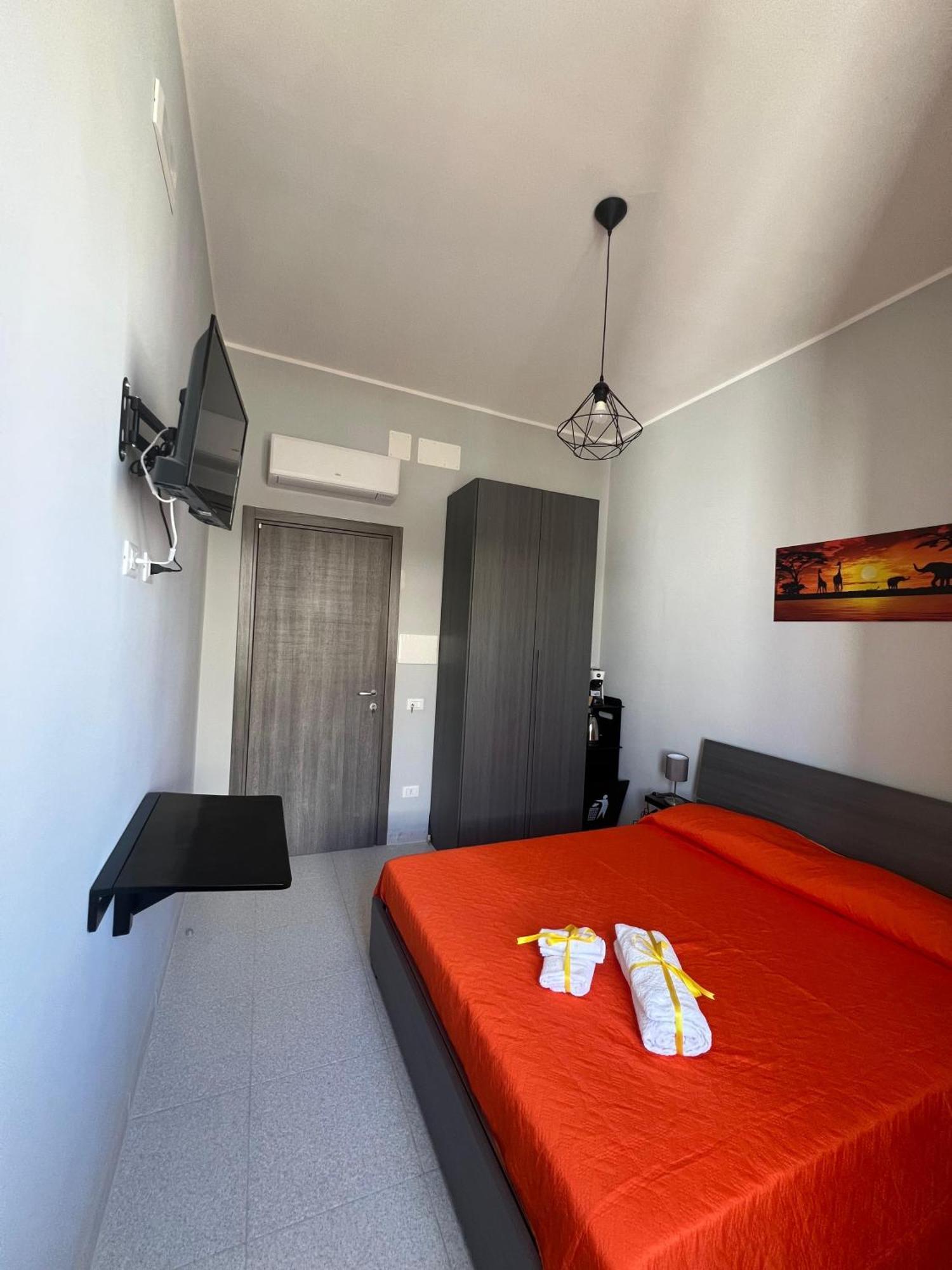 Settetrequattro Rooms Syracuse Exterior foto